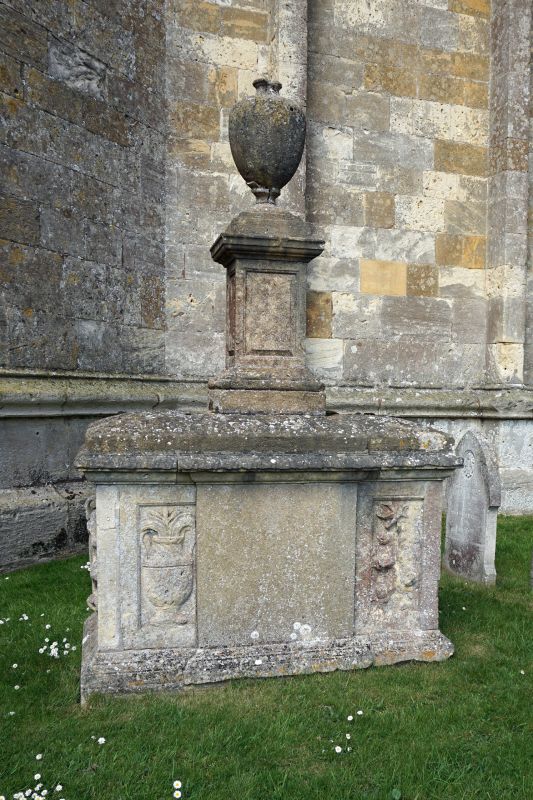 Woodward Tomb at St James, Chipping Campden